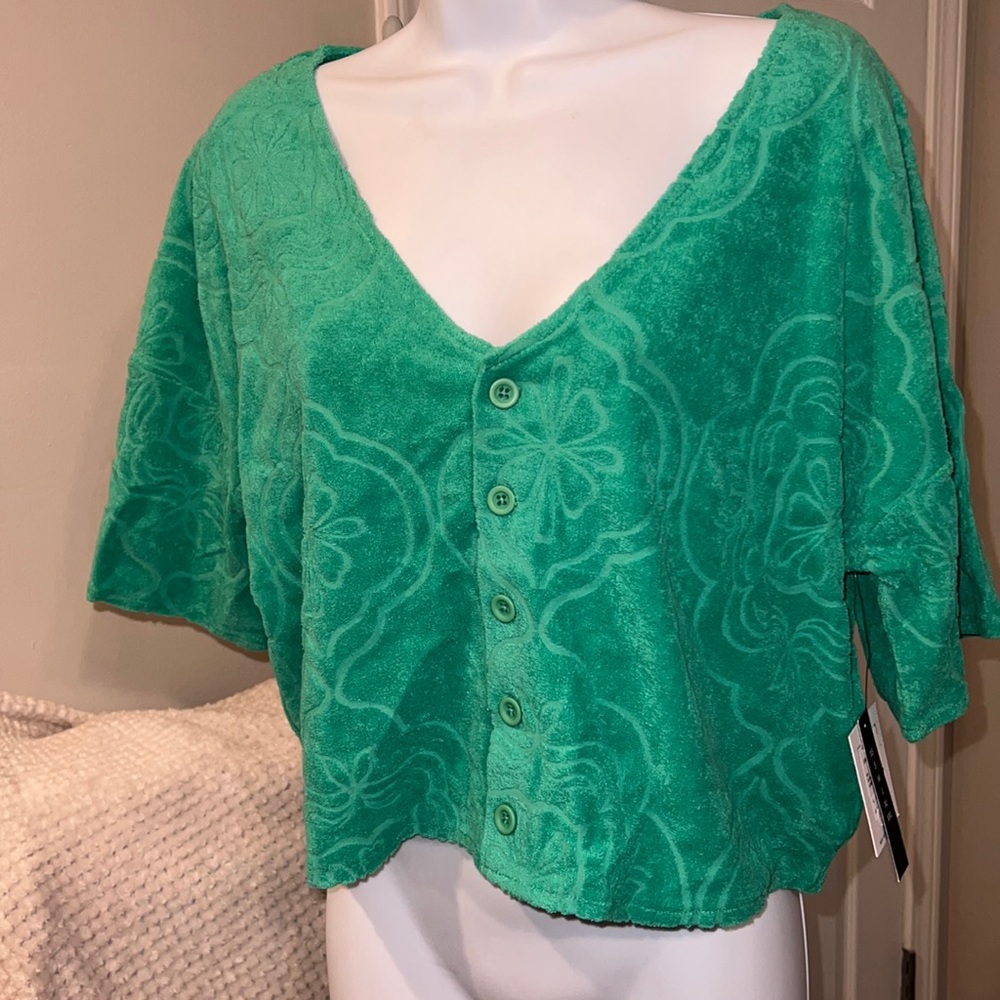 NWT women’s O'Neill short sleeved green Terry cloth shirt , sz S
